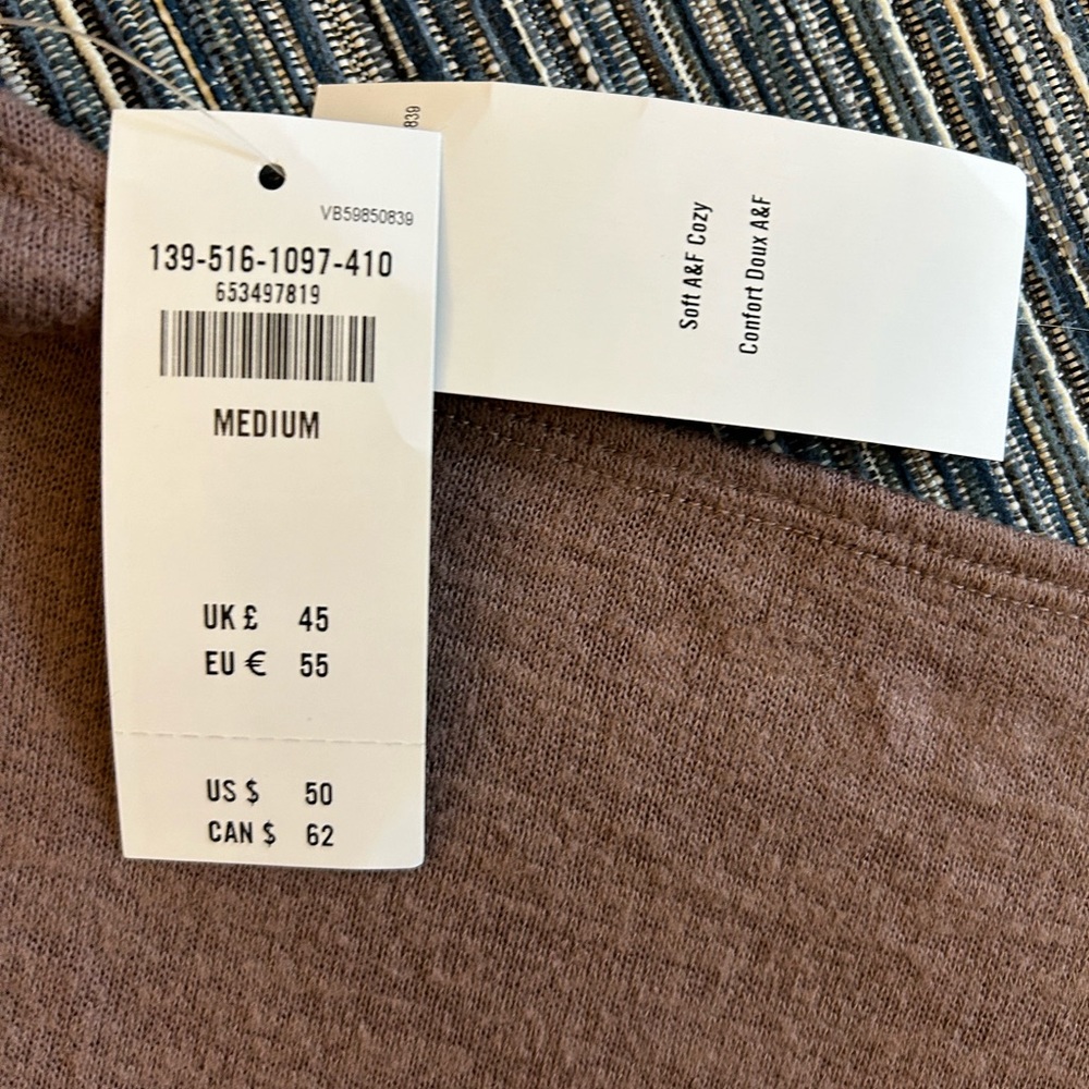 🆕Abercrombie and Fitch Soft A&F Cozy Light Brown Long Sleeved Body Suit Size M - Picture 2 of 6